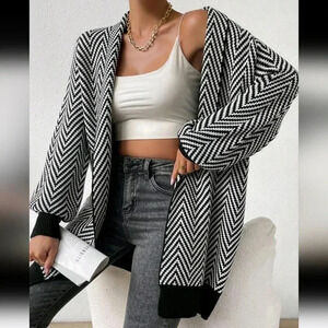 Chevron Pattern Lantern Sleeve Cardigan
